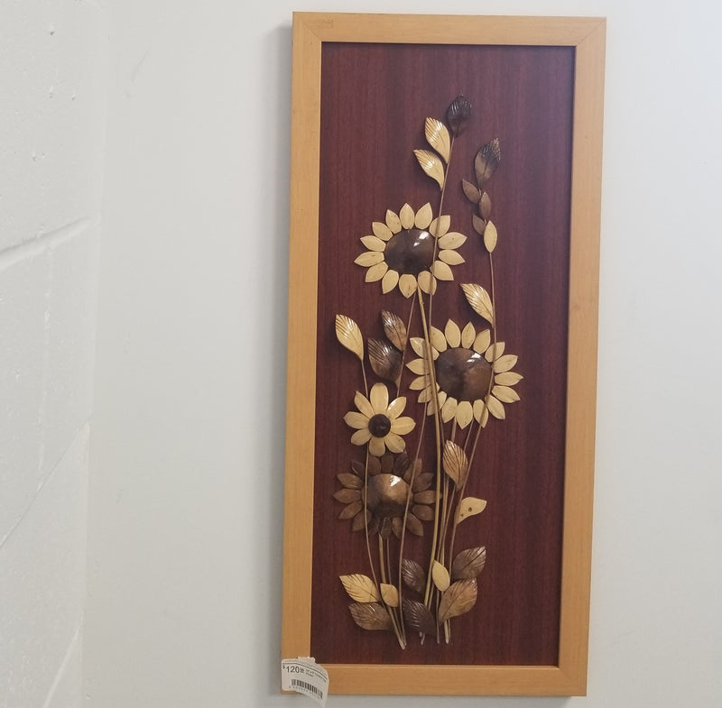 24" x 9" Coconut Shell Flower
