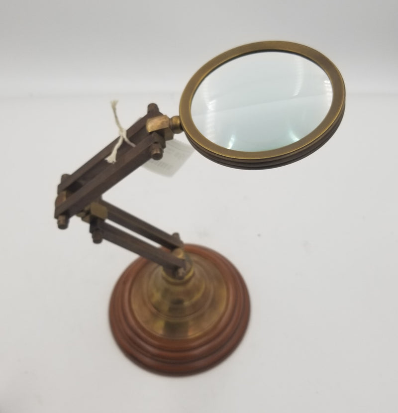 Magnifying Glass 4" with base