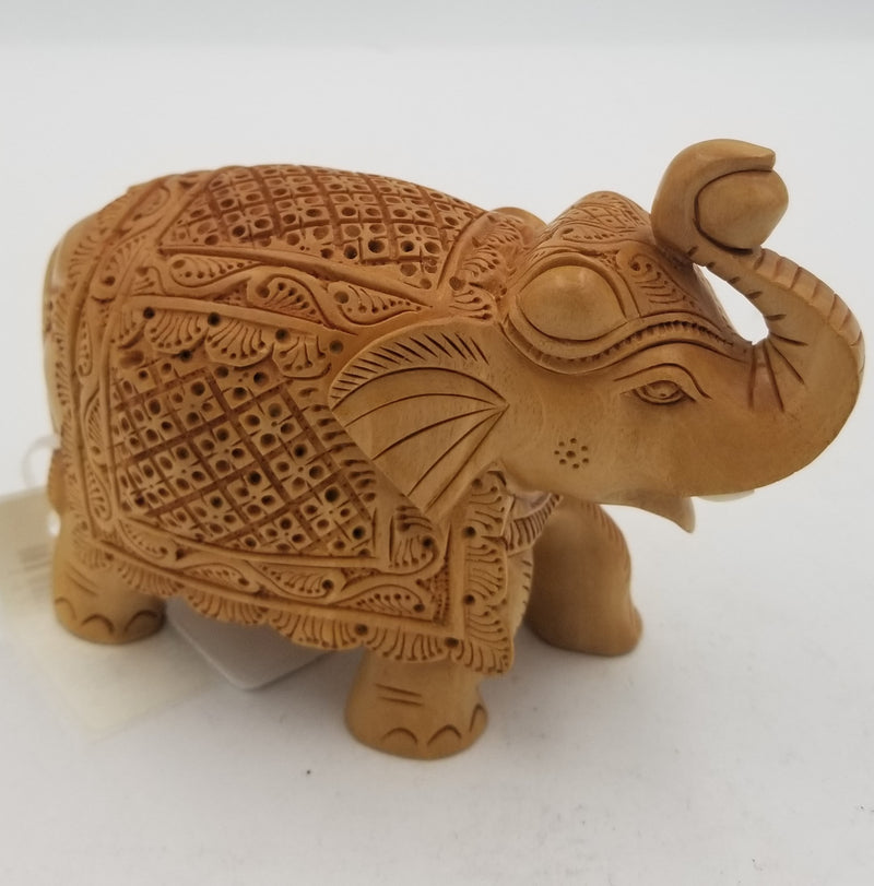 Wooden Elephant Salamidar fine carving 4"