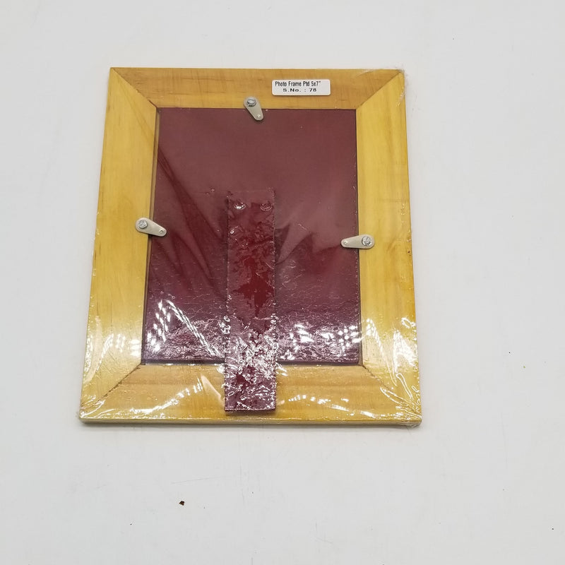 7"x5" Handcrafted & hand painted wooden picture/photo frame