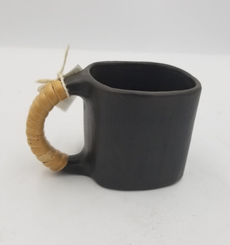 Serpentine Mug Cane weave
